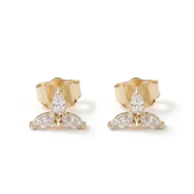 Certified 9Kt Yellow Gold Earrings with Lab Grown Diamond