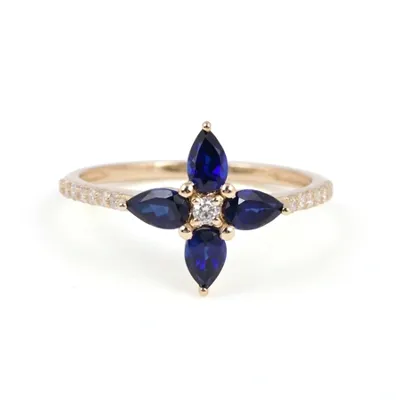 9 Karat Gold Ring Lab Grown Diamond, Royal Blue Sapphire