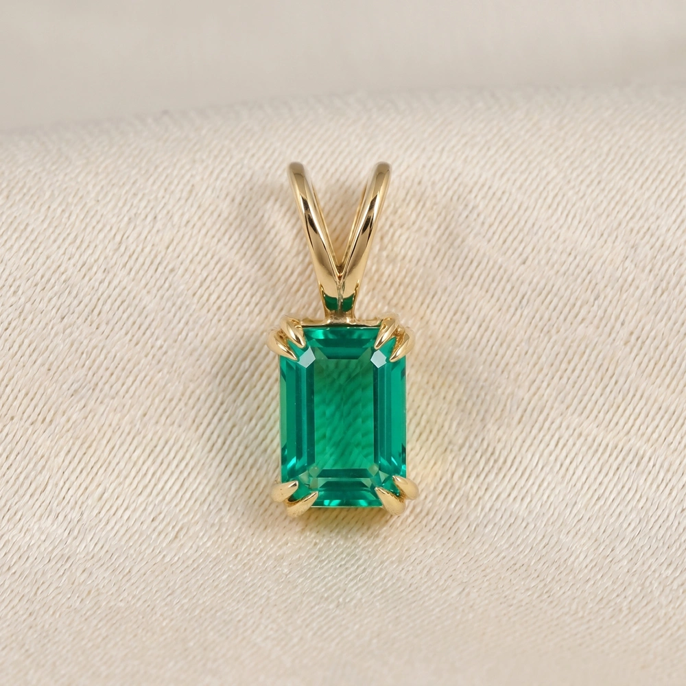 Handcrafted 9Kt Yellow Gold Charm Lab Grown Columbia Emerald