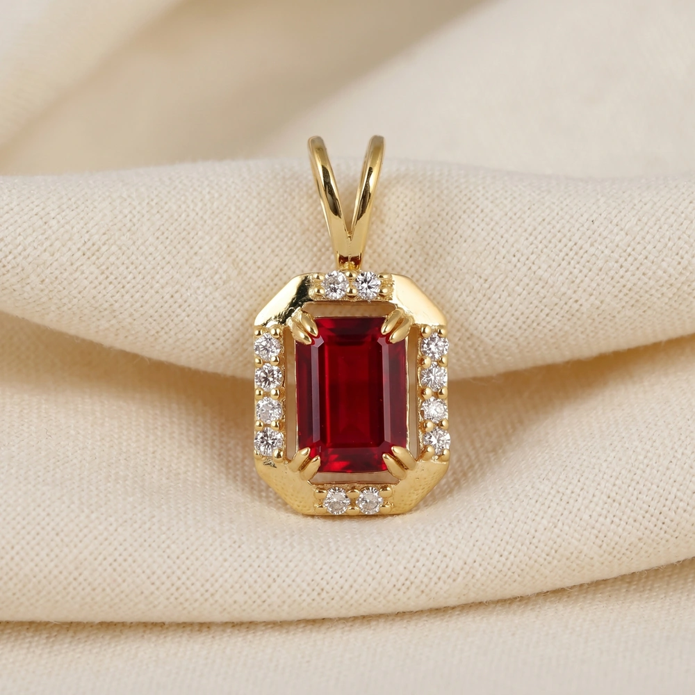 Yellow Gold 9Kt Lab Grown Diamond Charm Factory Direct Supply Yellow Gold 9Kt Lab Grown Diamond Charm Factory Direct Supply