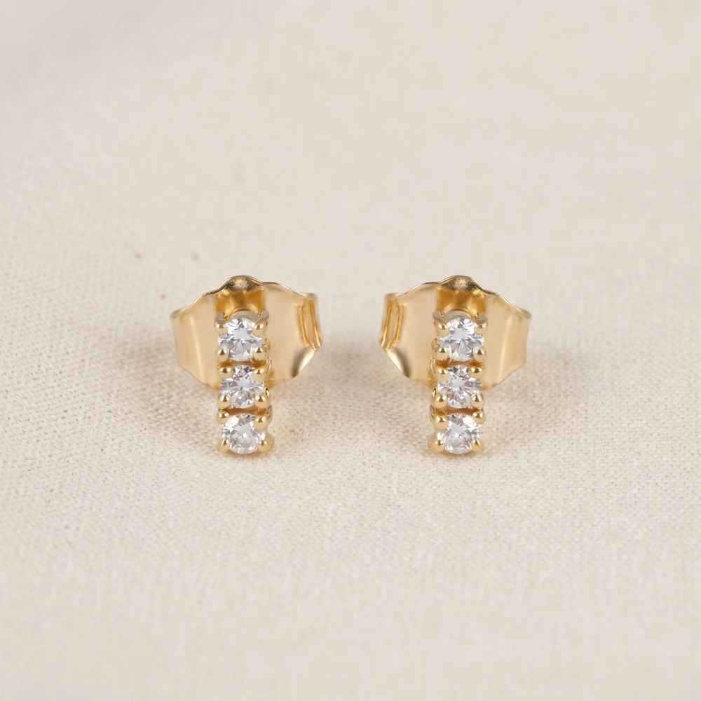 Lab Grown Diamond Earrings Supplier in Yellow Gold 14kt Lab Grown Diamond Earrings Supplier in Yellow Gold 14kt