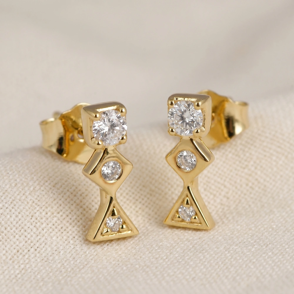 Ethical 9Kt Yellow Gold Earrings with Lab Grown Diamond