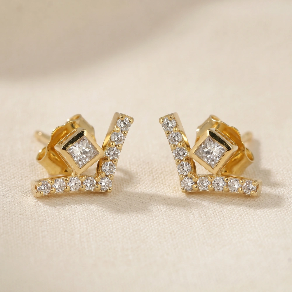 9Kt Yellow Gold Earrings with Certified Lab Grown Diamond 9Kt Yellow Gold Earrings with Certified Lab Grown Diamond