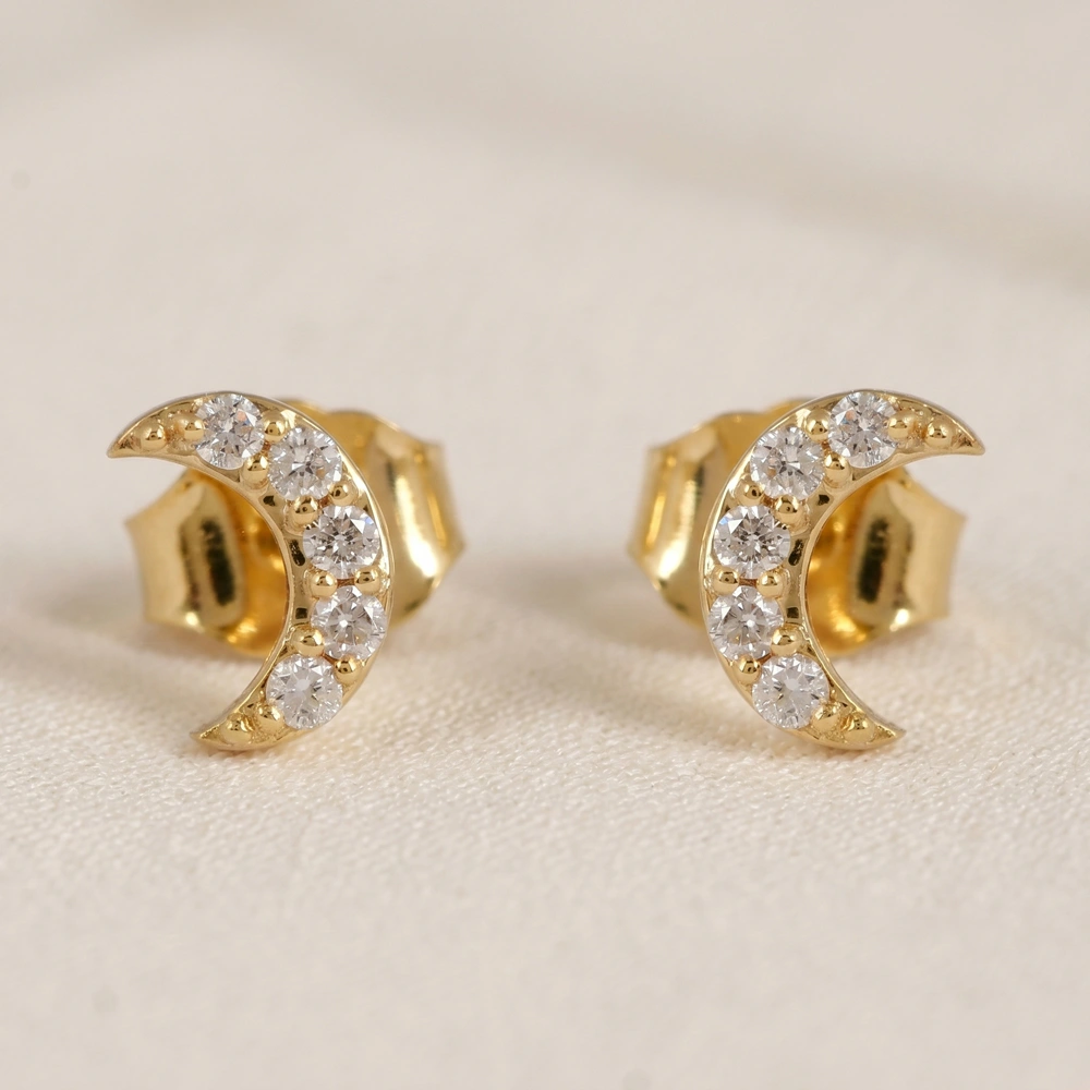 Sustainable 9Kt Solid Gold Studs with Lab Grown Diamond Sustainable 9Kt Solid Gold Studs with Lab Grown Diamond