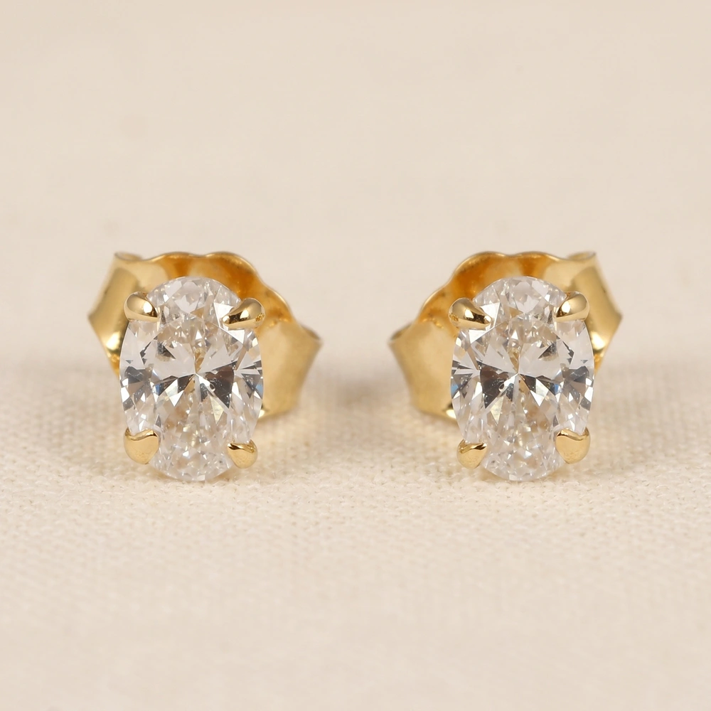 9Kt Yellow Gold Studs with Certified Lab Diamond