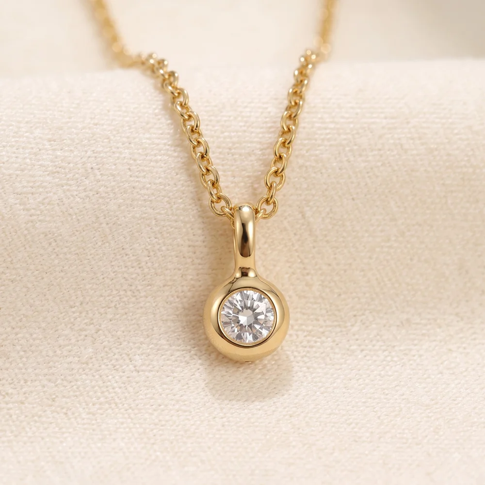 14KT Yellow Gold Lab Grown Diamond Solitaire Necklace 14KT Yellow Gold Lab Grown Diamond Solitaire Necklace