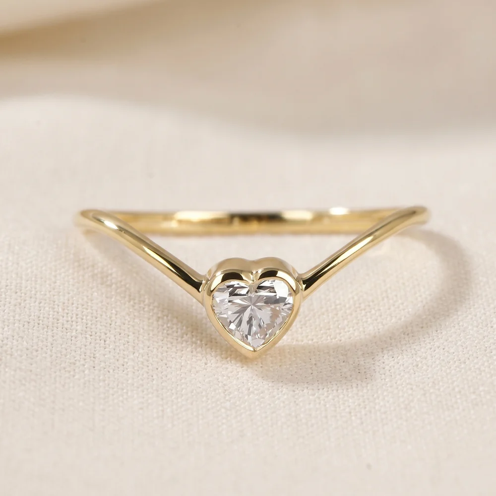 10Kt Solid Yellow Gold Delicate Ring with Lab Grown Diamond 10Kt Solid Yellow Gold Delicate Ring with Lab Grown Diamond