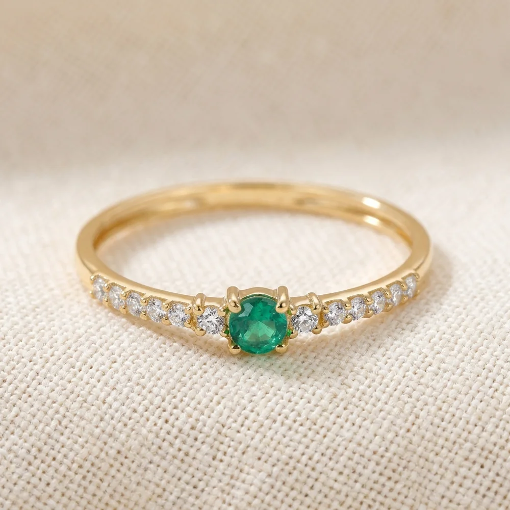 Yellow Gold Ring with Lab Grown Diamond, Columbia Emerald Yellow Gold Ring with Lab Grown Diamond, Columbia Emerald
