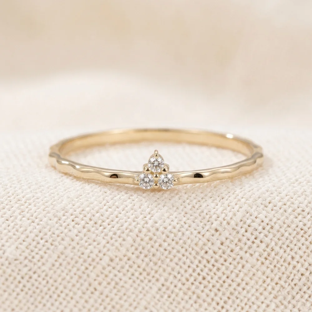 9Kt Yellow Gold Ring Maker with Lab Grown Diamond 9Kt Yellow Gold Ring Maker with Lab Grown Diamond