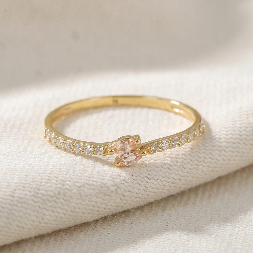 9Kt Gold Ring with Lab Grown Diamond, Padparadscha Sapphire 9Kt Gold Ring with Lab Grown Diamond, Padparadscha Sapphire