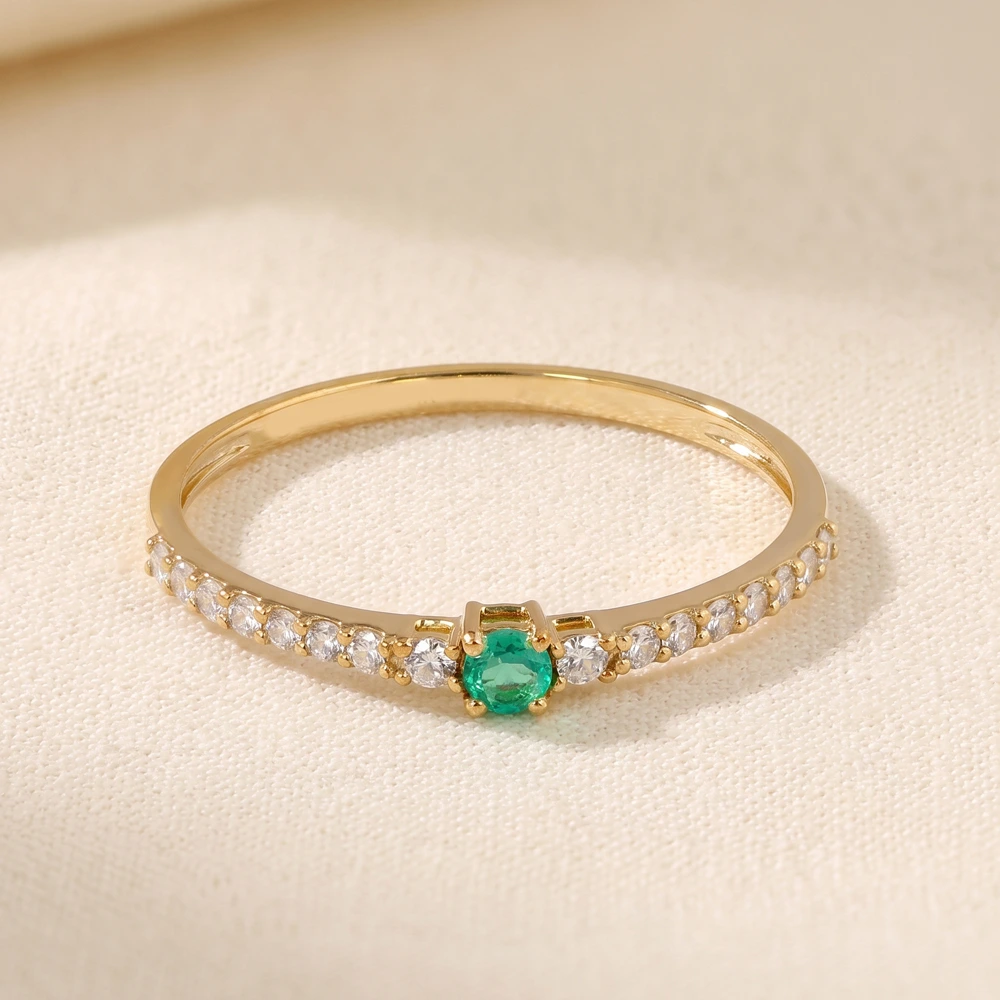 Lab Grown Columbia Emerald and Diamond Yellow Gold Ring Lab Grown Columbia Emerald and Diamond Yellow Gold Ring