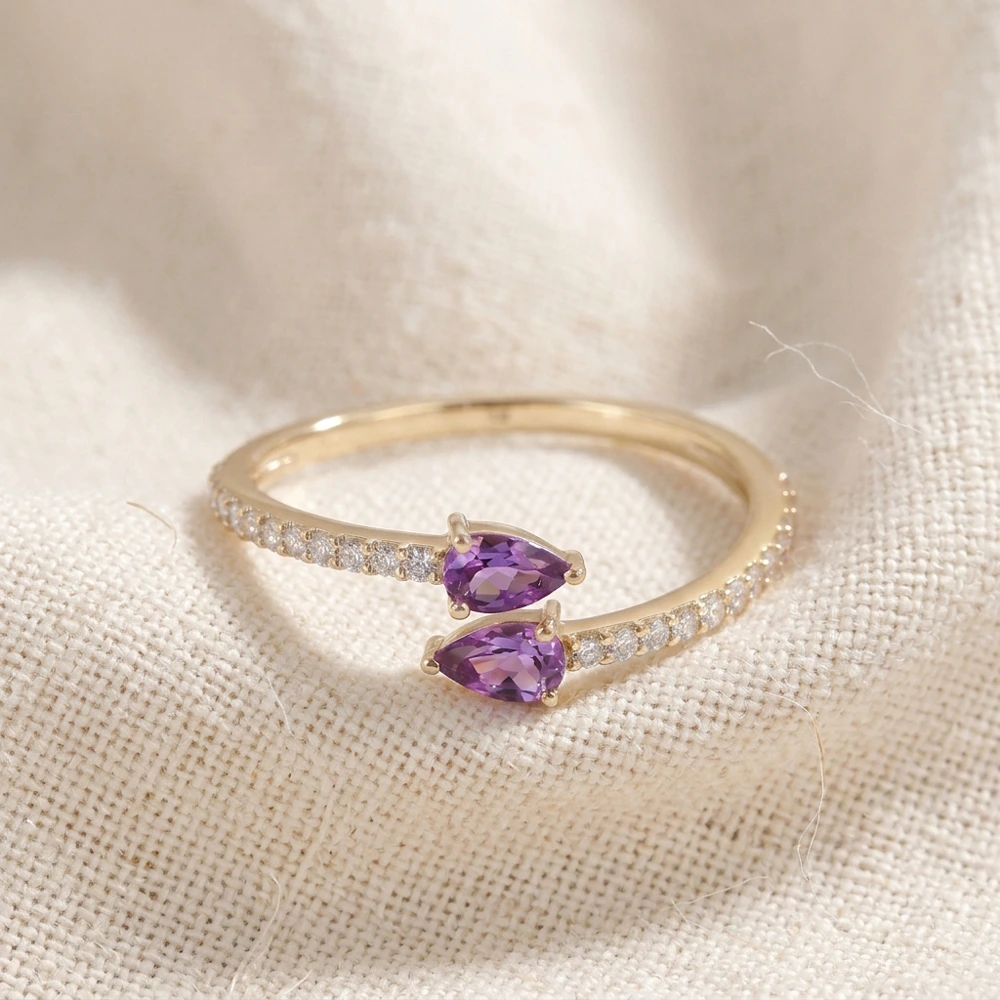 Handcrafted Gold Ring with Lab Grown Diamond, Alexandrite Handcrafted Gold Ring with Lab Grown Diamond, Alexandrite