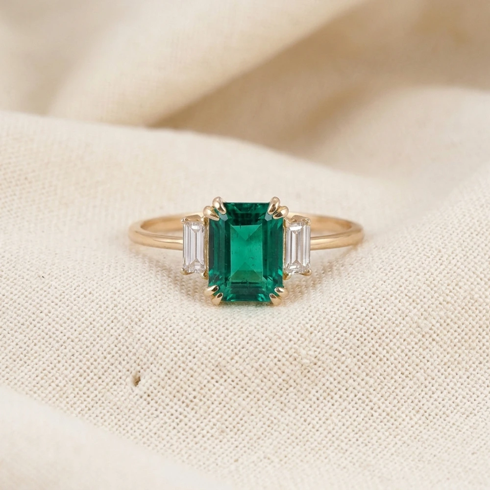 Lab Created Diamond and Columbia Emerald 9Kt Yellow Gold Ring