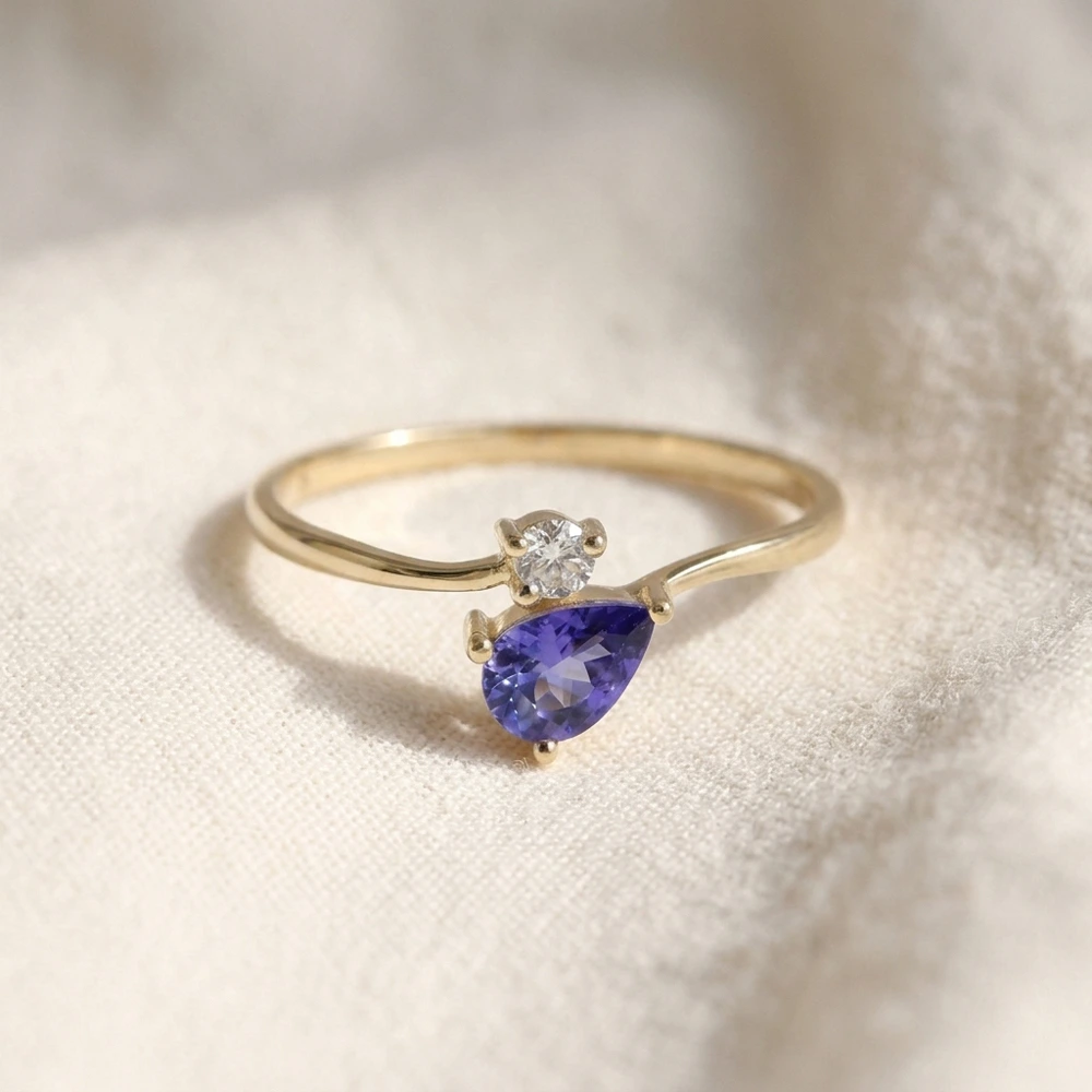Handcrafted Lab Grown Diamond 9Kt Yellow Gold Ring