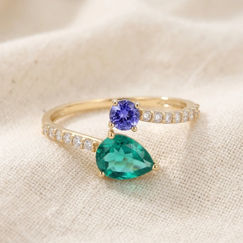 9Kt Gold Tanzanite Ring Lab Grown Diamond, Columbia Emerald 9Kt Gold Tanzanite Ring Lab Grown Diamond, Columbia Emerald