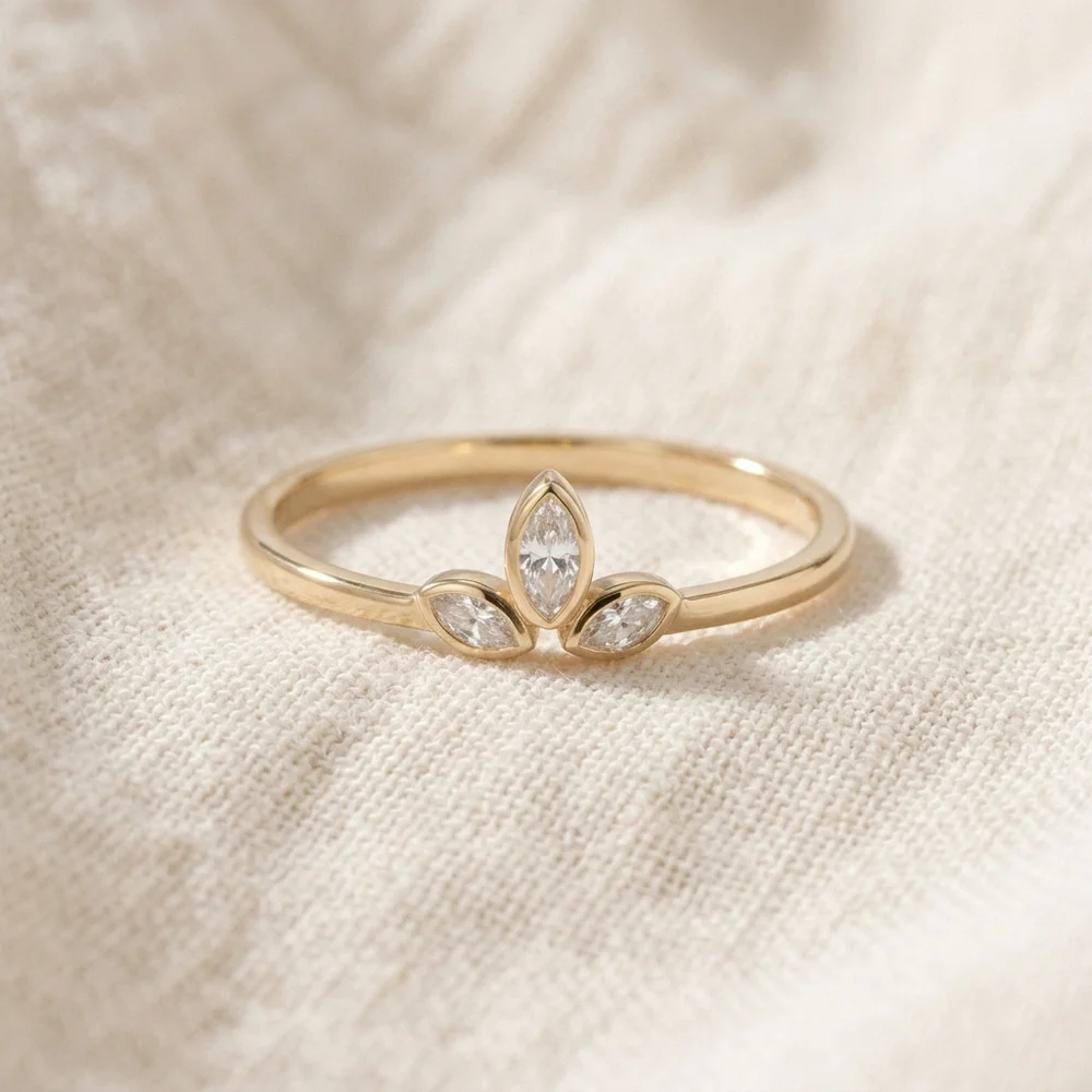 Stunning 9Kt Yellow Gold Ring with Lab Grown Diamond Stunning 9Kt Yellow Gold Ring with Lab Grown Diamond