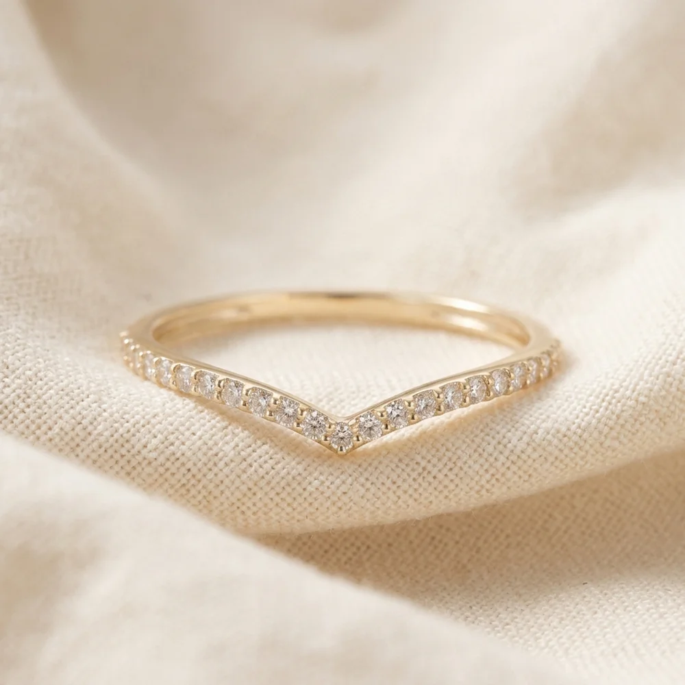 Handcrafted 9Kt Gold Ring Bulk with Lab Grown Diamond Handcrafted 9Kt Gold Ring Bulk with Lab Grown Diamond