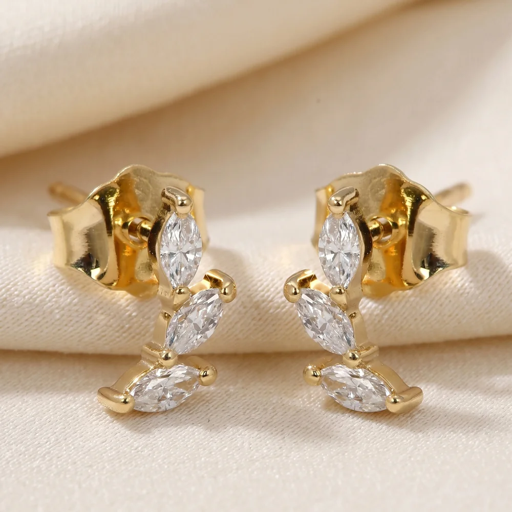 Elegant Solid Gold Earrings with Lab Grown Diamond