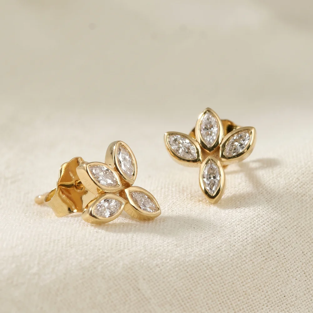 Lab Grown Diamond 9Kt Solid Yellow Gold Earrings Maker Lab Grown Diamond 9Kt Solid Yellow Gold Earrings Maker