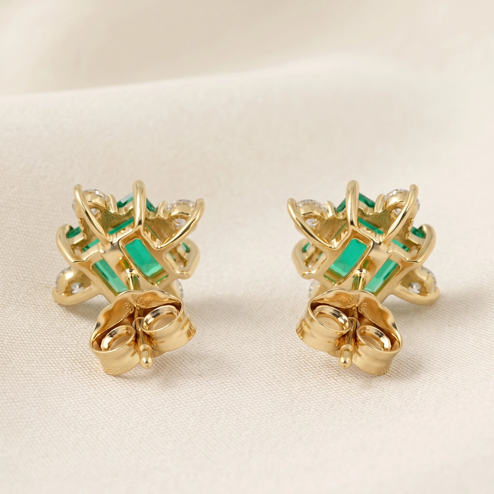 Lab Grown Diamond Columbia Emerald Yellow Gold Studs Lab Grown Diamond Columbia Emerald Yellow Gold Studs