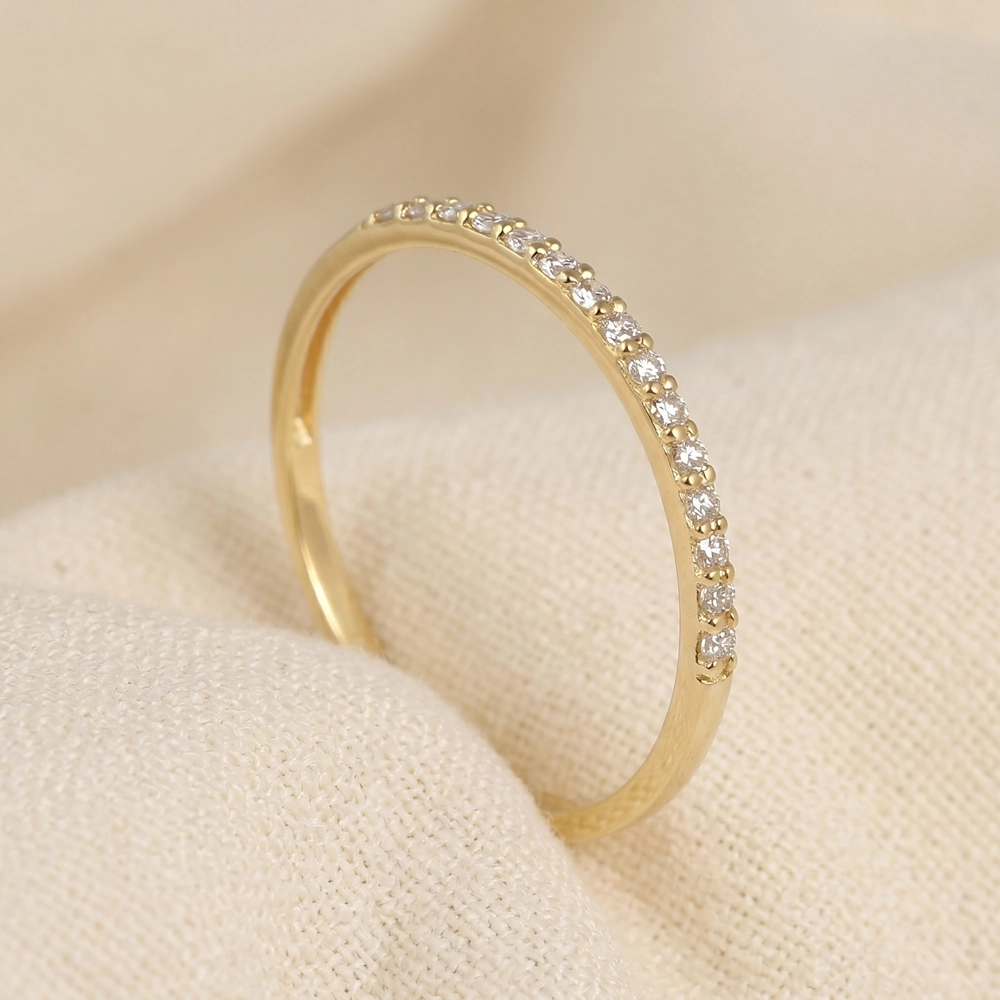 10Kt Solid Yellow Gold Eternity Band With Lab Grown Diamond 10Kt Solid Yellow Gold Eternity Band With Lab Grown Diamond