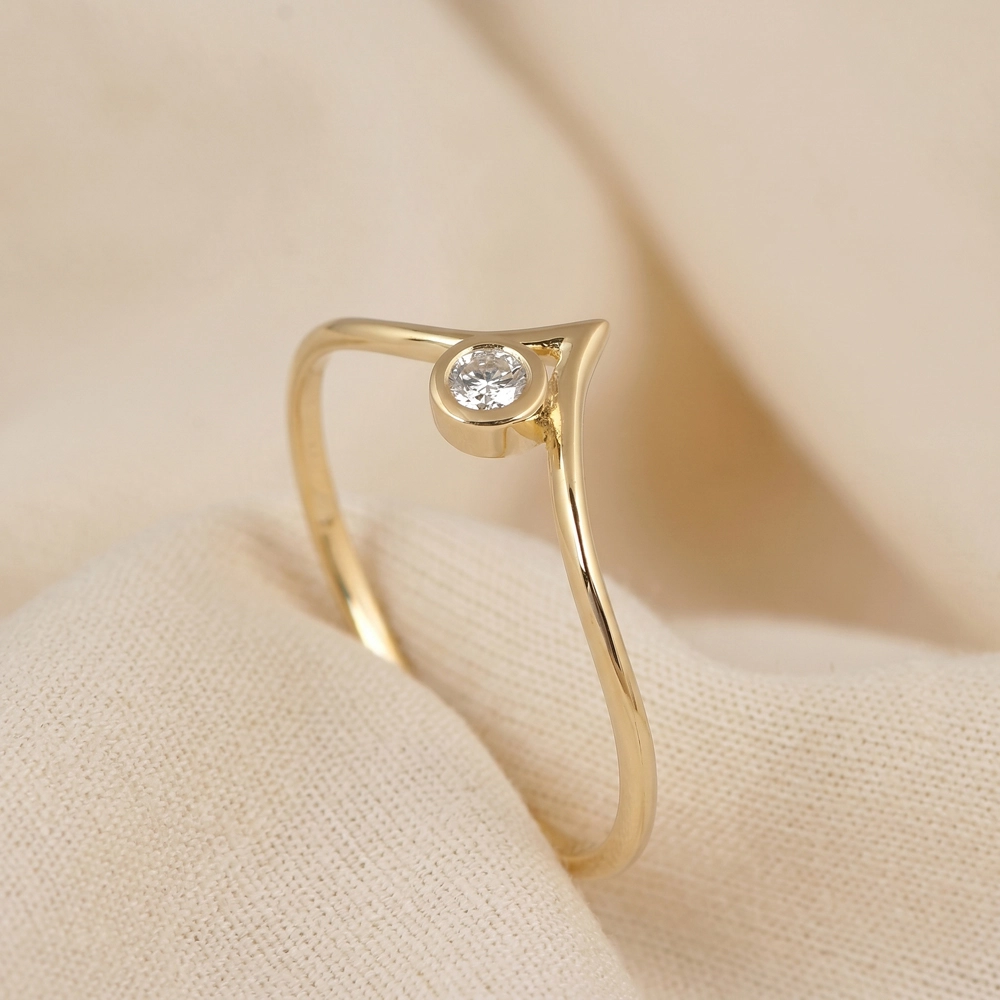 Elegant 9Kt Solid Yellow Gold Ring With Lab Grown Diamond Elegant 9Kt Solid Yellow Gold Ring With Lab Grown Diamond
