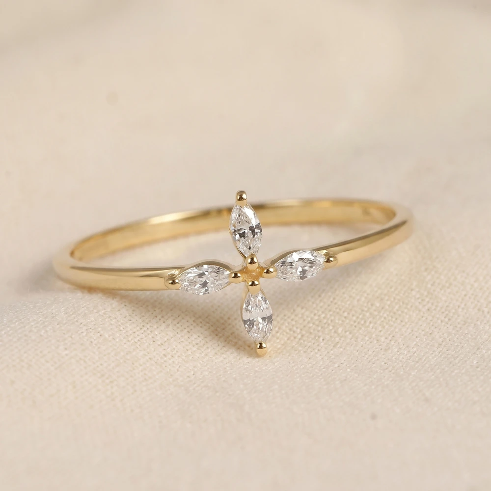 9Kt Solid Yellow Gold Finger Ring With Lab Grown Diamond 9Kt Solid Yellow Gold Finger Ring With Lab Grown Diamond