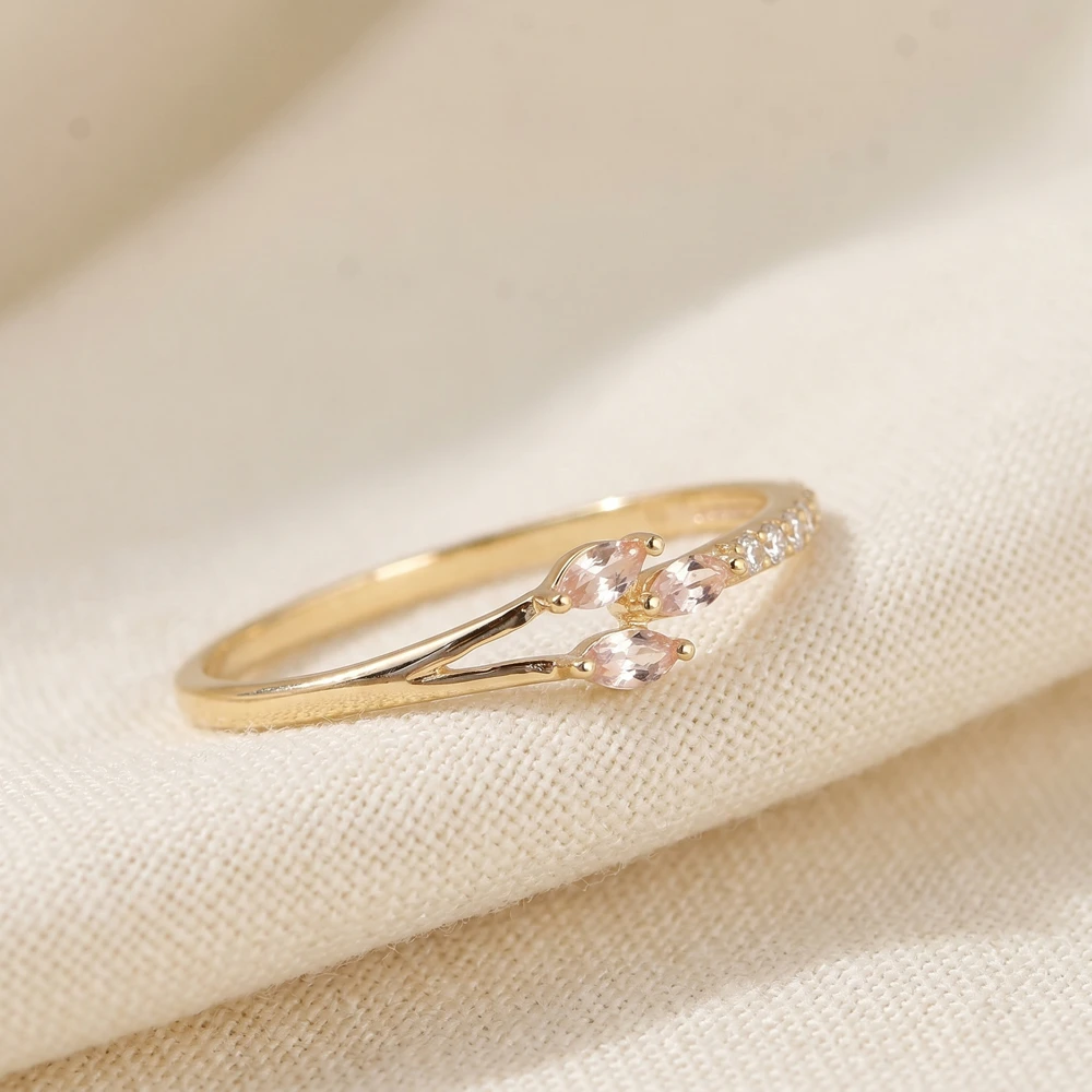 Gold Ring With Lab Grown Diamond, Padparadscha Sapphire Gold Ring With Lab Grown Diamond, Padparadscha Sapphire