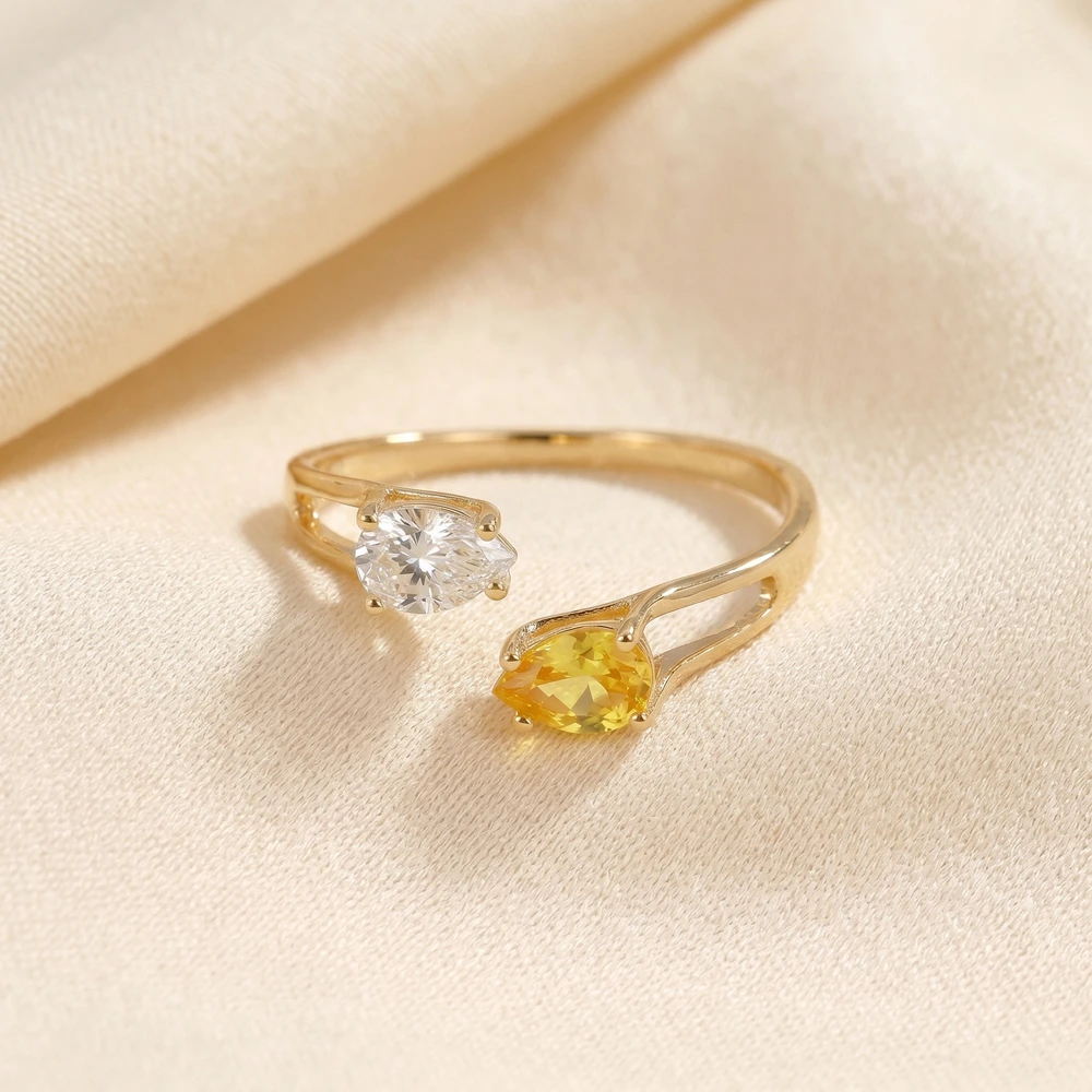 9Kt Yellow Gold Ring Lab Grown Diamond And Yellow Sapphire 9Kt Yellow Gold Ring Lab Grown Diamond And Yellow Sapphire