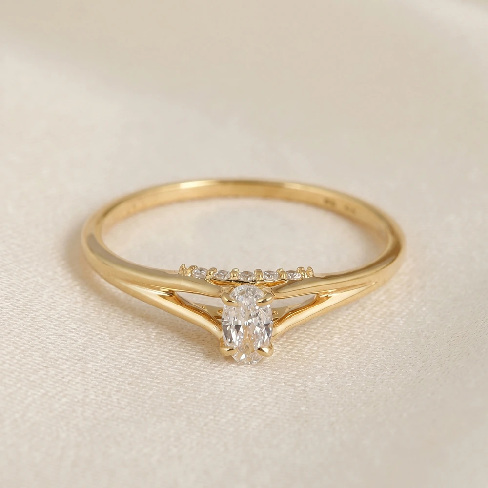 Handcrafted Yellow Gold Ring With 9 Karat Lab Grown Diamond Handcrafted Yellow Gold Ring With 9 Karat Lab Grown Diamond