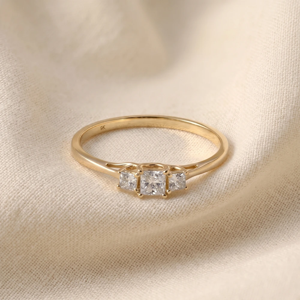 9 Karat Solid Gold Ring With Lab Grown Diamond