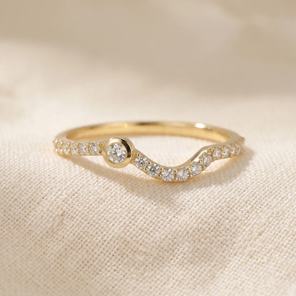 Handcrafted 9Kt Yellow Gold Delicate Ring: Lab Grown Diamond
