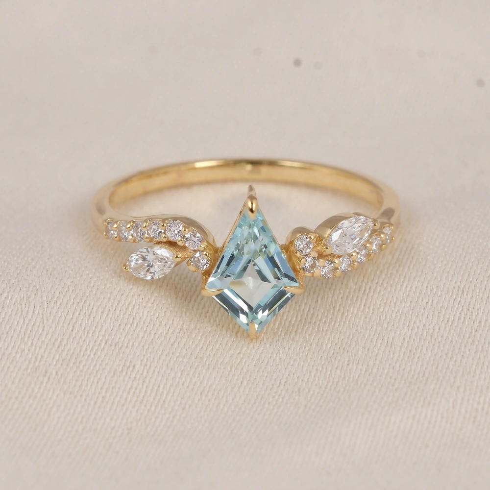 Lab Grown Diamond Paraiba Tourmaline 9Kt Yellow Gold Ring Lab Grown Diamond Paraiba Tourmaline 9Kt Yellow Gold Ring