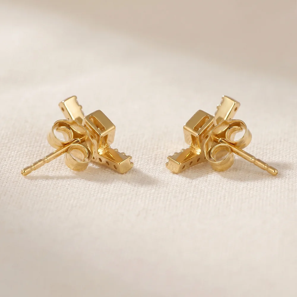 9Kt Yellow Gold Earrings with Certified Lab Grown Diamond 9Kt Yellow Gold Earrings with Certified Lab Grown Diamond