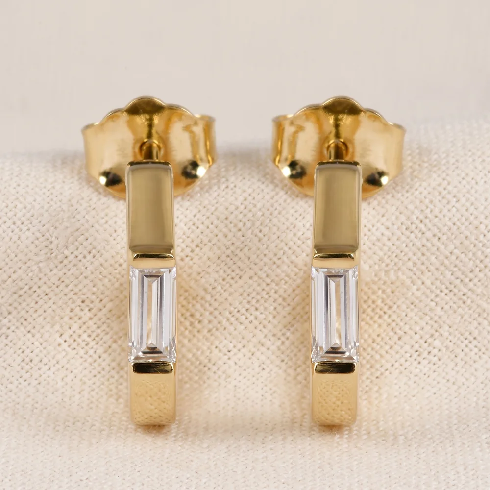 Lab Grown Diamond Earrings in 9Kt Yellow Solid Gold Bulk Lab Grown Diamond Earrings in 9Kt Yellow Solid Gold Bulk