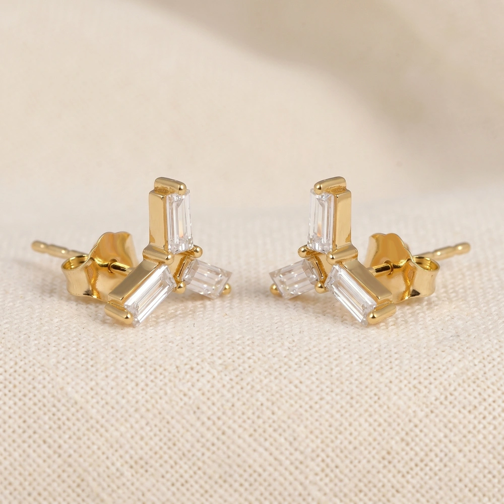 9Kt Yellow Gold Solid Earrings with Lab Grown Diamond