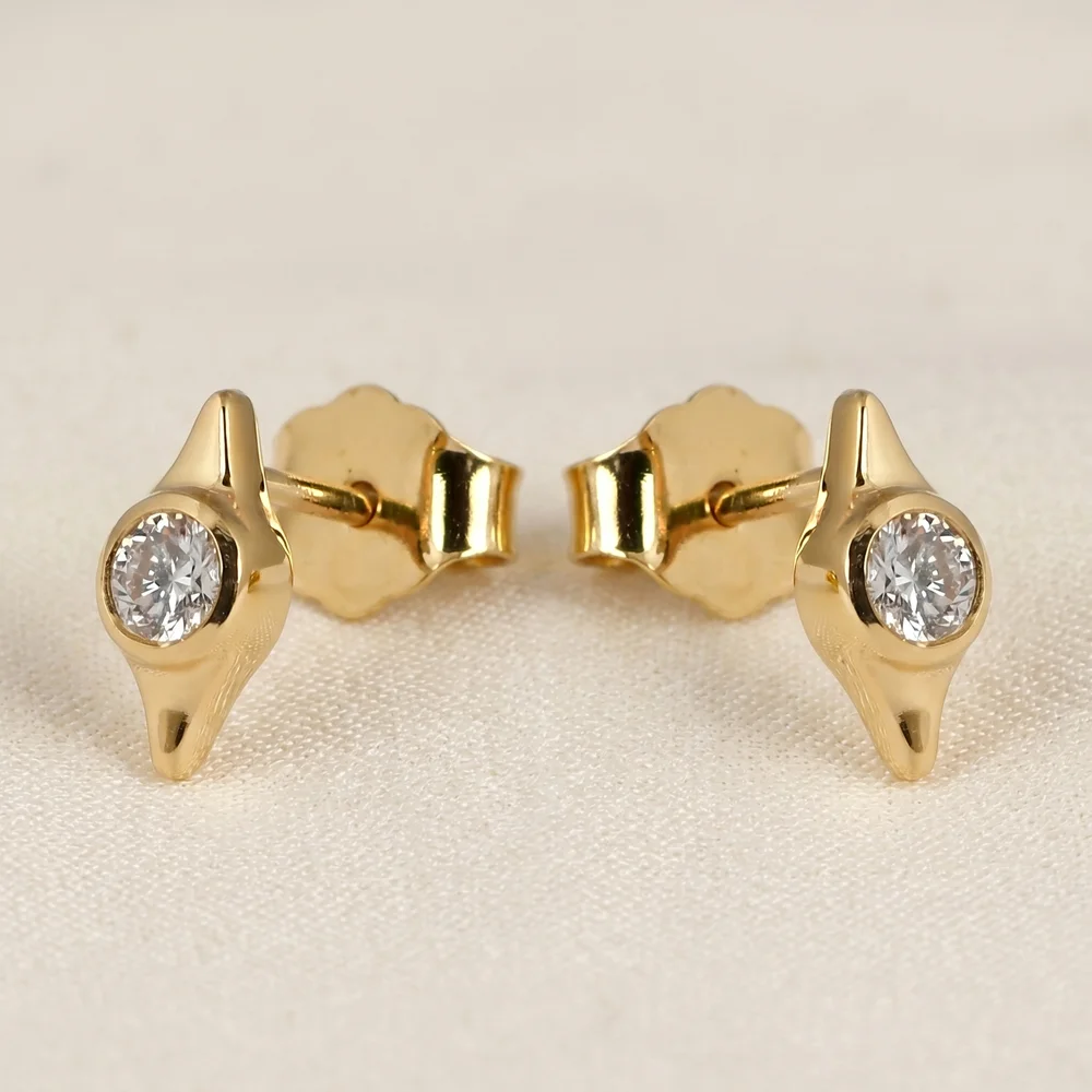 Handcrafted 9Kt Yellow Gold Studs with Lab Grown Diamond Handcrafted 9Kt Yellow Gold Studs with Lab Grown Diamond
