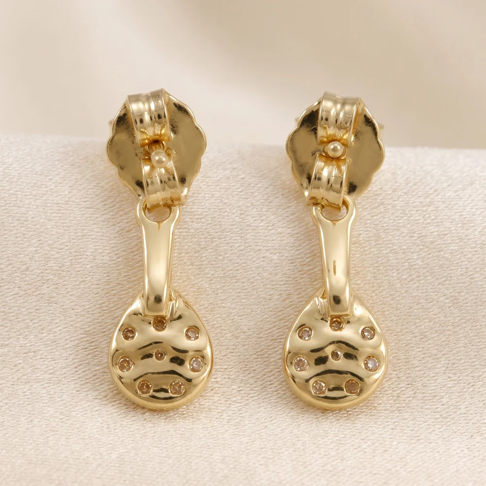 9 Kt Yellow Gold Earrings with Lab Grown Diamond Bulk 9 Kt Yellow Gold Earrings with Lab Grown Diamond Bulk