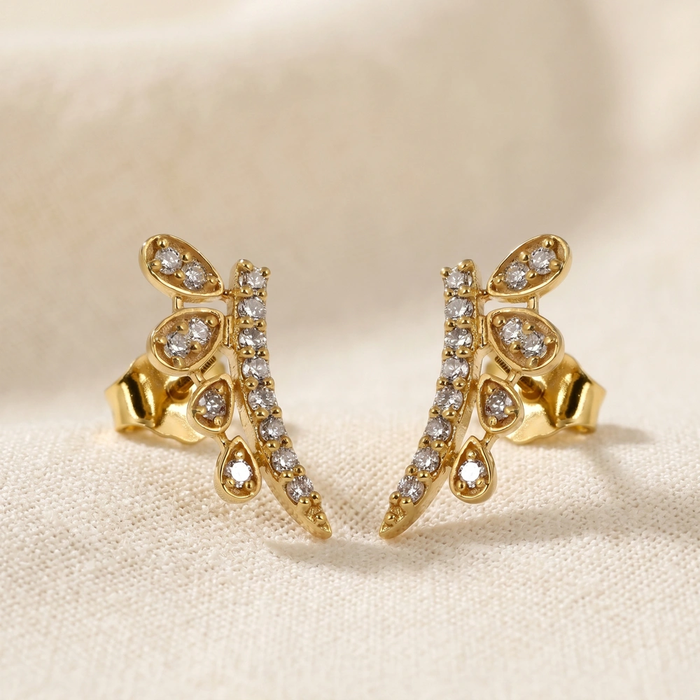 9 Kt Yellow Gold Earrings Production with Lab Grown Diamond 9 Kt Yellow Gold Earrings Production with Lab Grown Diamond