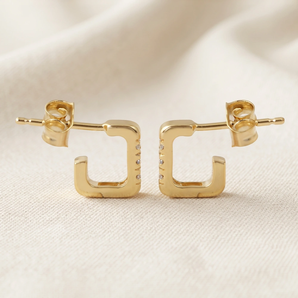 Sustainable 9Kt Yellow Gold Earrings with Lab Grown Diamond
