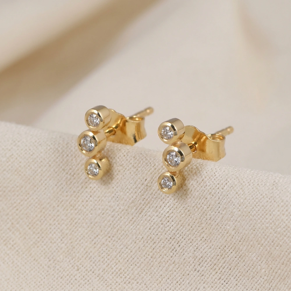 9Kt Yellow Solid Gold Studs with Lab Grown Diamond 9Kt Yellow Solid Gold Studs with Lab Grown Diamond