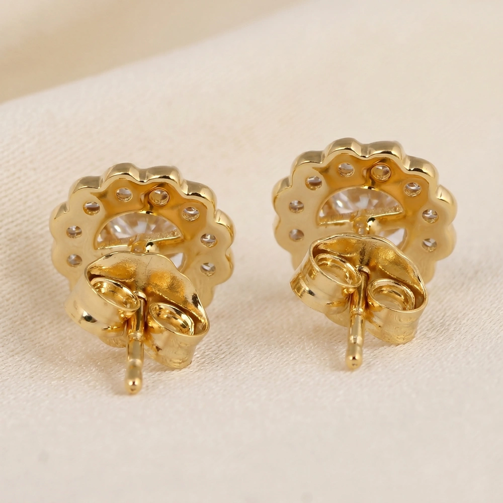 Wholesale Elegant Gold Studs with Lab Grown Diamond