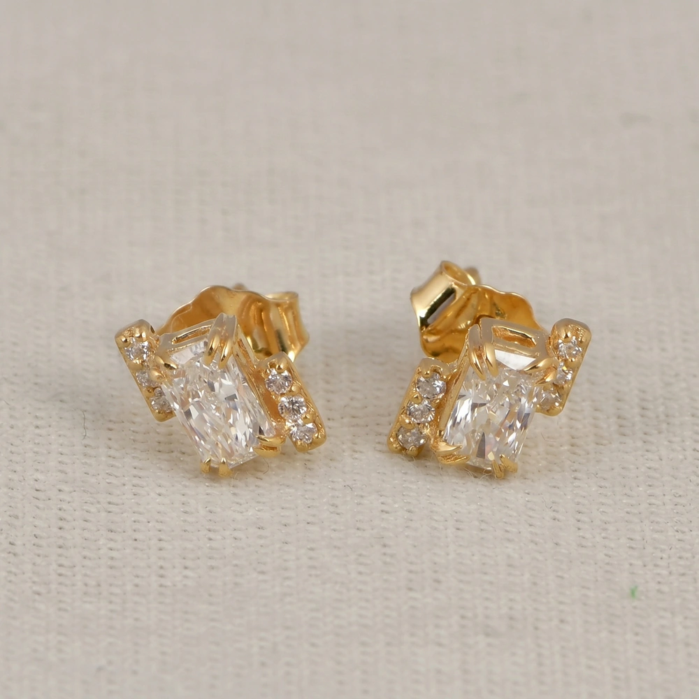 Lab Grown Diamond 9Kt Yellow Gold Studs Production Lab Grown Diamond 9Kt Yellow Gold Studs Production