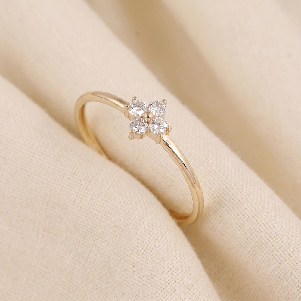 Lab Grown Diamond Delicate Ring In 10Kt Yellow Gold