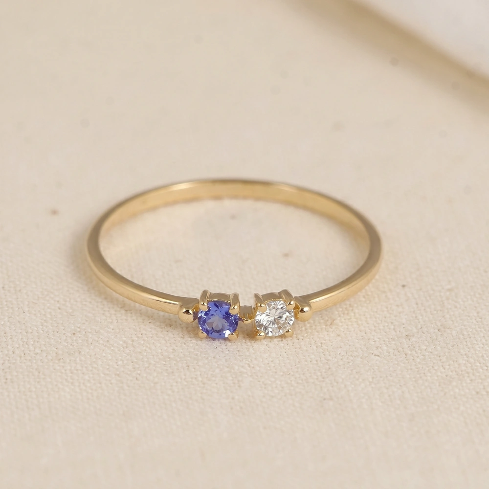 14Kt Yellow Gold Delicate Ring With Tanzanite And Diamond