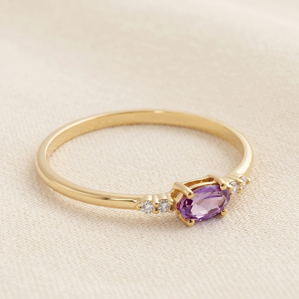 18Kt Yellow Gold Ring With Lab Grown Alexandrite, Diamond 18Kt Yellow Gold Ring With Lab Grown Alexandrite, Diamond