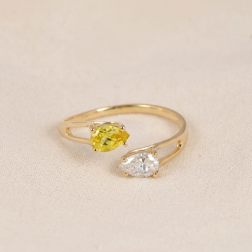 9Kt Yellow Gold Ring Lab Grown Diamond And Yellow Sapphire 9Kt Yellow Gold Ring Lab Grown Diamond And Yellow Sapphire