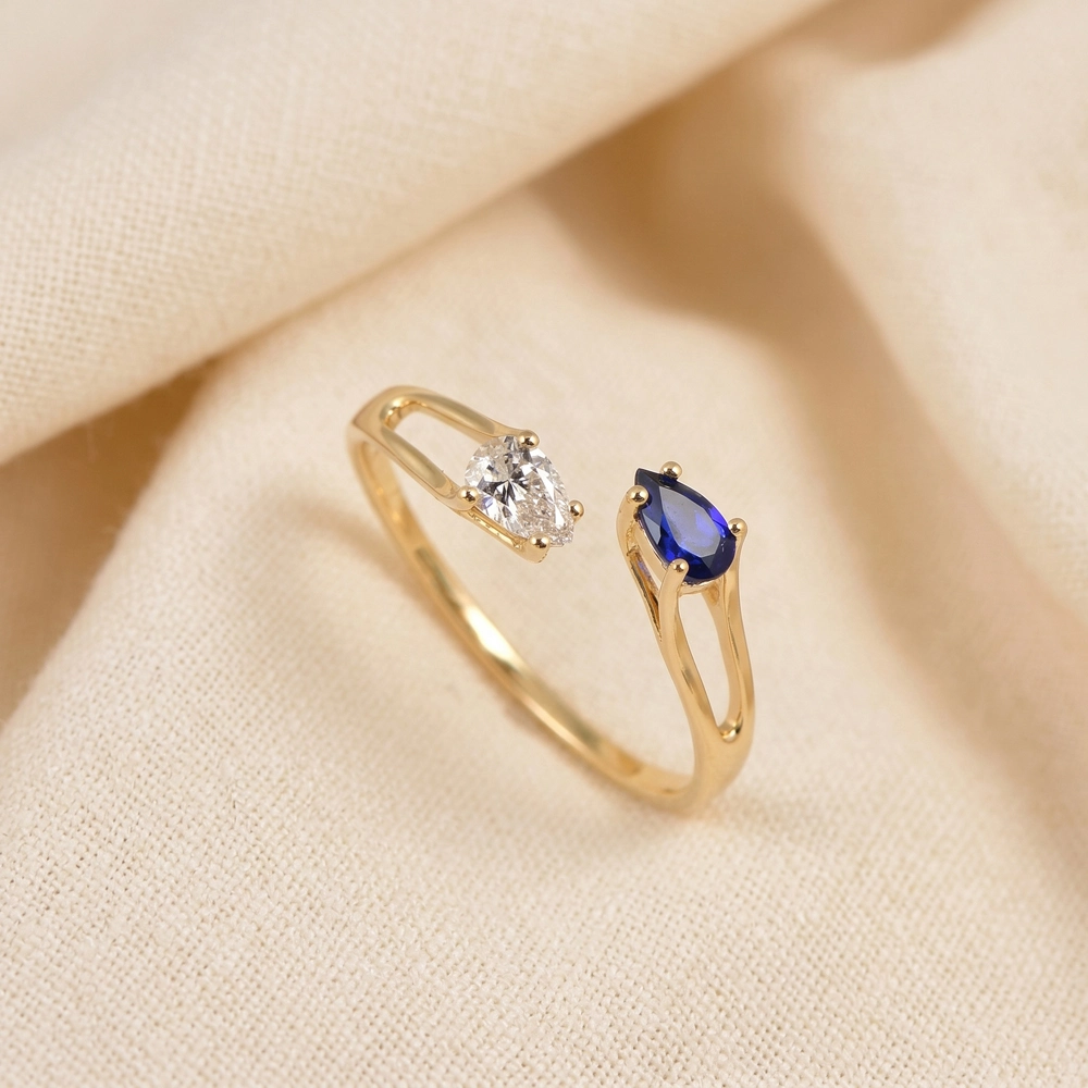 Lab Grown Diamond And Blue Sapphire 9Kt Yellow Gold Ring Lab Grown Diamond And Blue Sapphire 9Kt Yellow Gold Ring