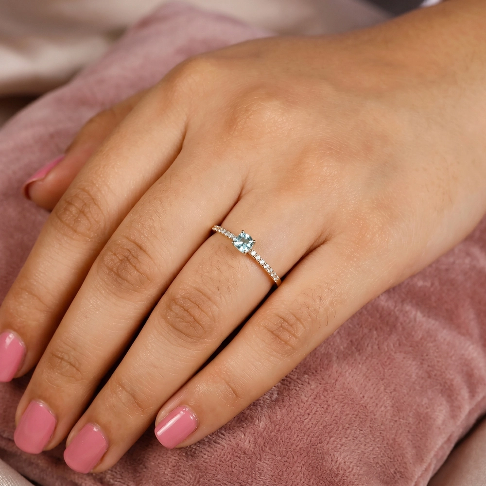 Lab Grown Diamond And Paraiba Tourmaline Gold Ring Lab Grown Diamond And Paraiba Tourmaline Gold Ring