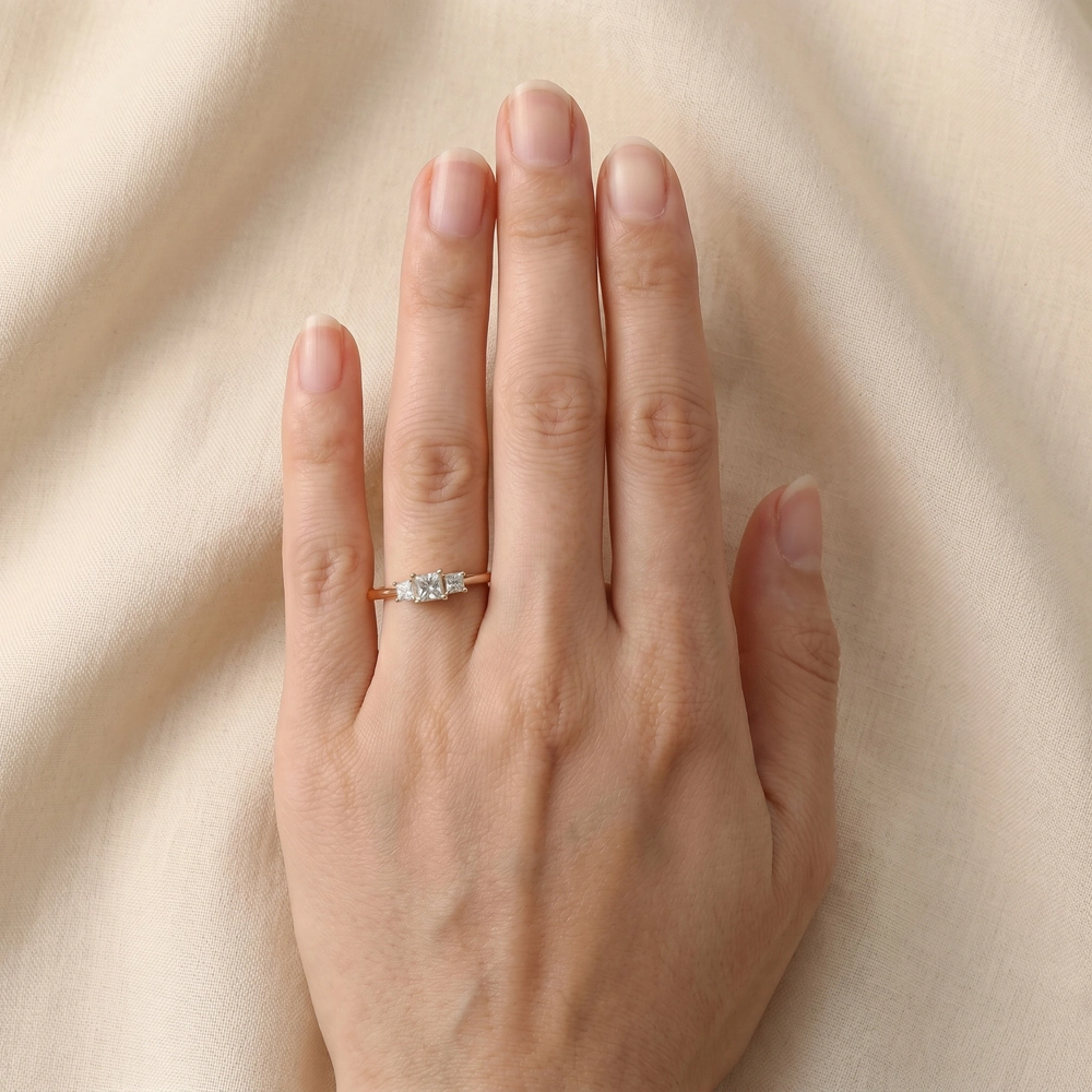 9 Karat Solid Gold Ring With Lab Grown Diamond